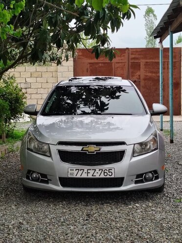 Chevrolet Cruze 2011, 258,793 km - 1.4 l - Ağcabədi