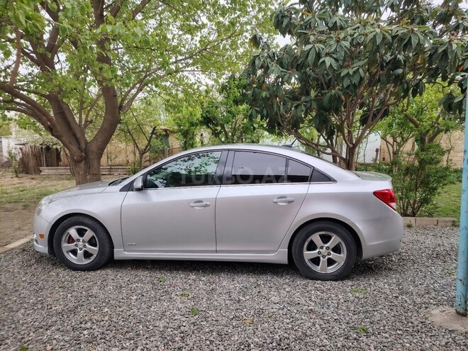 Chevrolet Cruze 2011, 258,793 km - 1.4 l - Ağcabədi