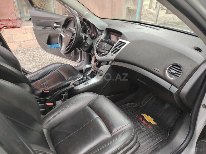 Chevrolet Cruze 2011, 258,793 km - 1.4 l - Ağcabədi