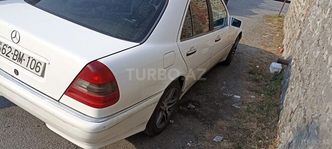 Mercedes C 180 1996, 365,123 km - 1.8 l - Zaqatala