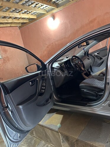 Hyundai Elantra 2013, 128,890 km - 1.6 л - Bakı