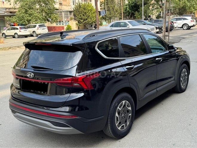 Hyundai Santa Fe-4