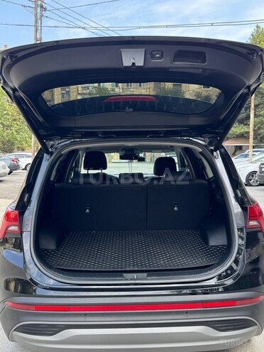 Hyundai Santa Fe-9