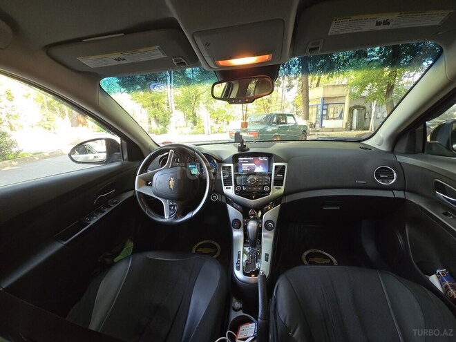 Chevrolet Cruze 2015, 202,600 km - 1.4 л - Qazax
