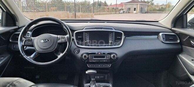 Kia Sorento 2017, 271,000 km - 2.2 л - Şirvan