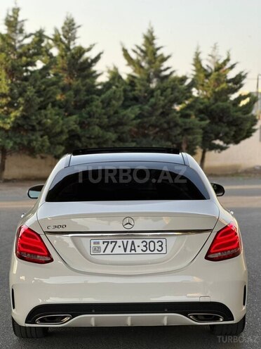 Mercedes C 300-5