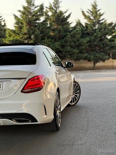 Mercedes C 300-6