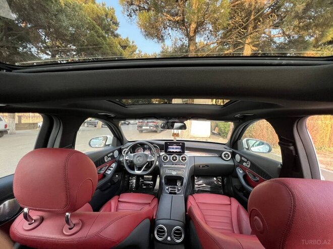 Mercedes C 300-9