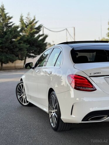 Mercedes C 300-16