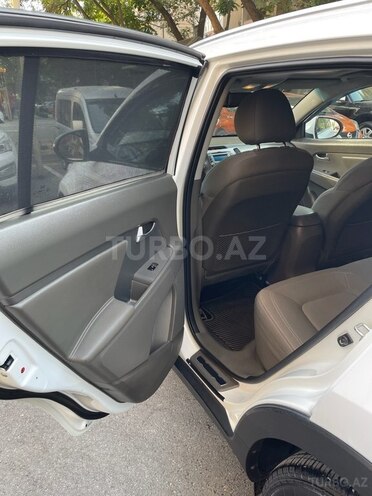 Kia Sportage 2010, 195,000 km - 2.0 l - Bakı