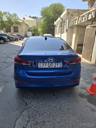 Hyundai Elantra 2017, 235,000 km - 2.0 l - Bakı