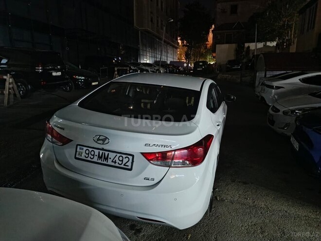 Hyundai Elantra 2011, 250,000 km - 1.8 l - Bakı