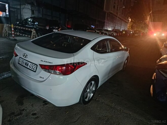 Hyundai Elantra 2011, 250,000 km - 1.8 l - Bakı