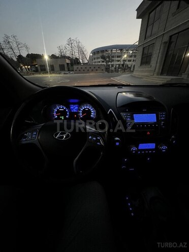 Hyundai ix35 2011, 131,300 km - 2.0 l - Sumqayıt