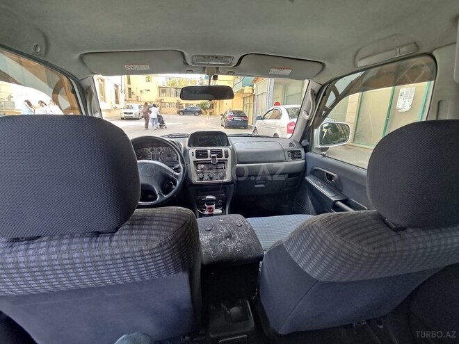 Mitsubishi Pajero io 2000, 300,100 km - 2.0 л - Bakı