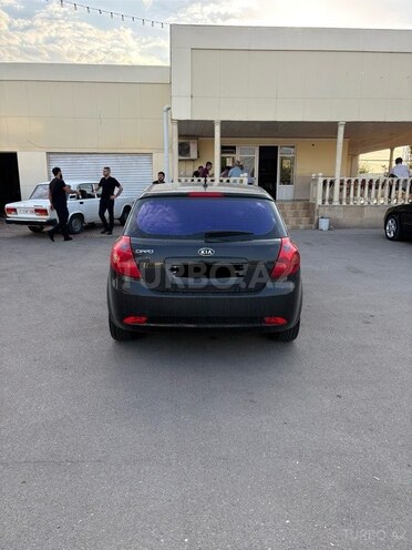 Kia Ceed 2008, 246,000 km - 1.4 л - Yevlax