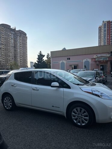 Nissan Leaf 2017, 91,000 km - 0.0 l - Bakı