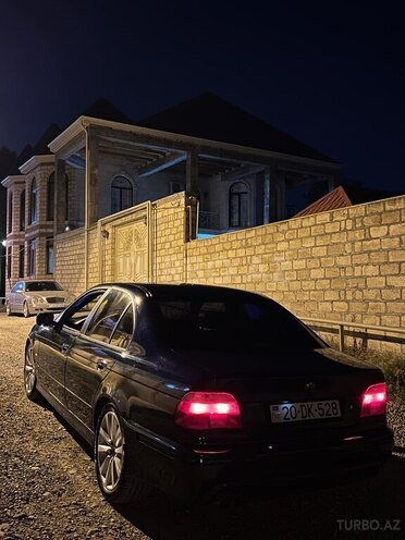 BMW 528 2000, 302,000 km - 2.8 л - Gəncə