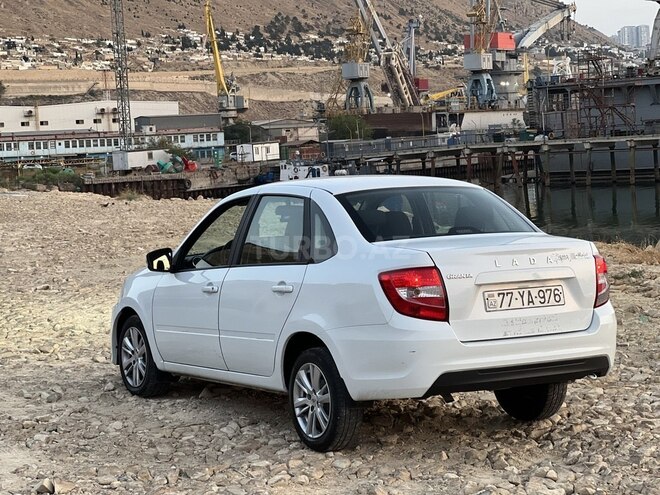LADA (VAZ) Granta-8