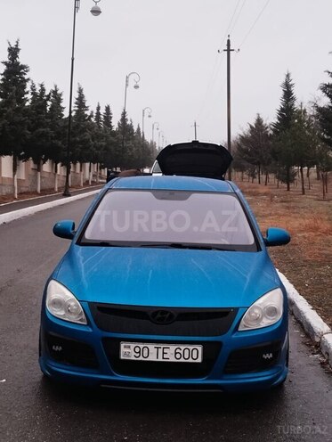 Hyundai i30 2008, 280,000 km - 1.6 л - Şəki