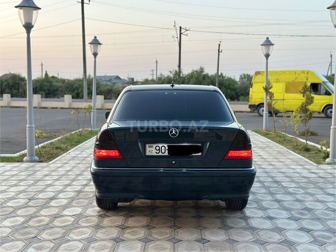 Mercedes C 200 1998, 292,454 km - 2.0 л - Saatlı