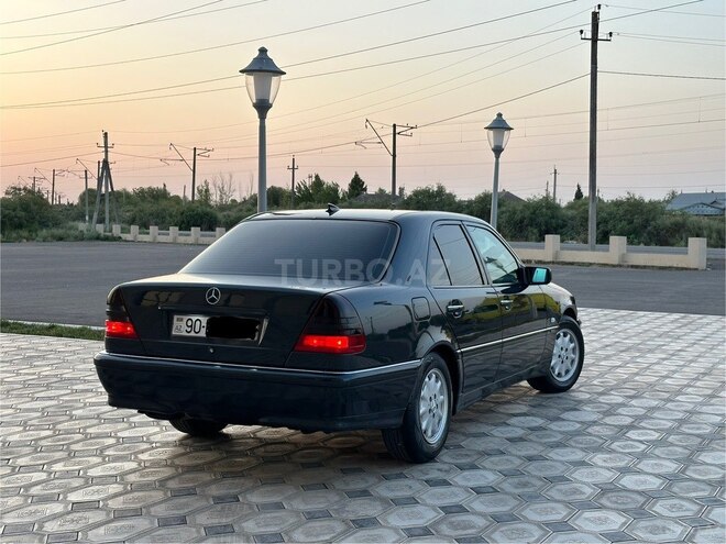 Mercedes C 200 1998, 292,454 km - 2.0 л - Saatlı