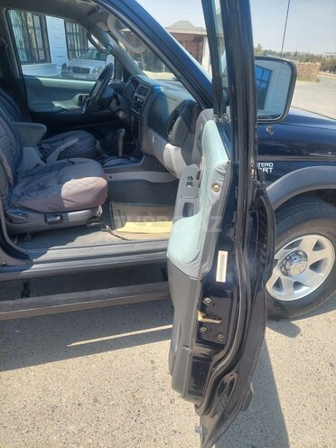 Mitsubishi  2002, 209,000 km - 3.0 л - Bakı