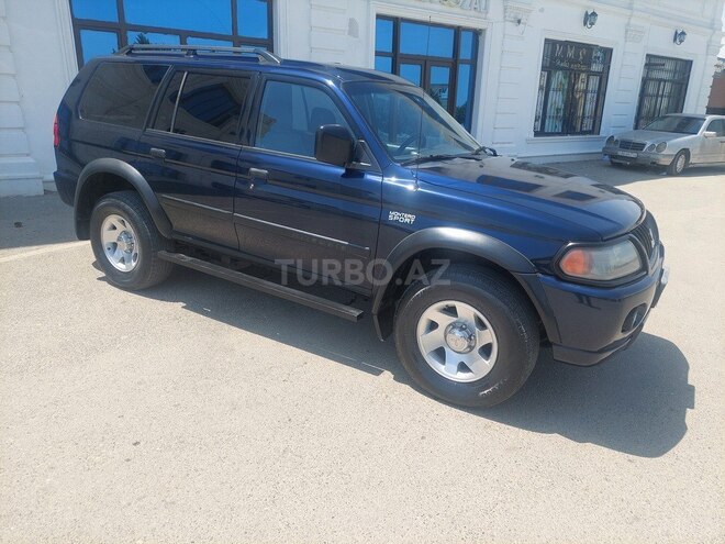 Mitsubishi  2002, 209,000 km - 3.0 л - Bakı