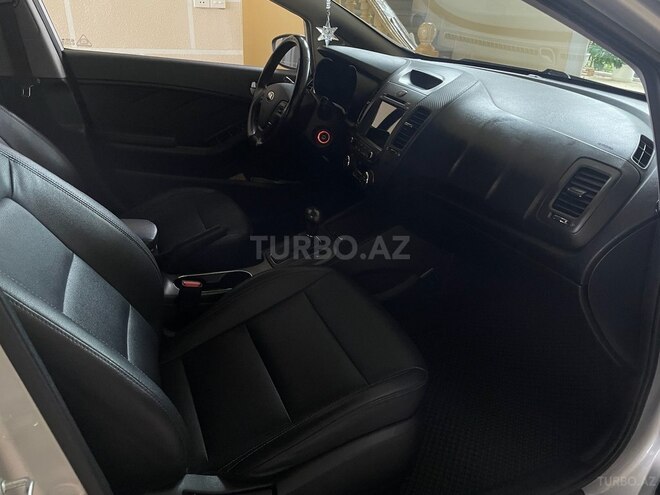 Kia K3 2015, 154,000 km - 1.6 l - Tovuz