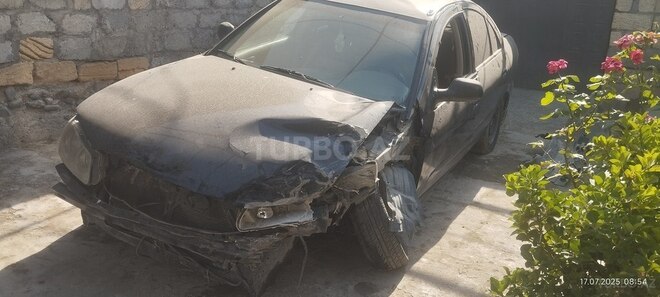Nissan Sunny 2006, 280,000 km - 1.5 l - Yevlax