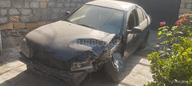 Nissan Sunny 2006, 280,000 km - 1.5 l - Yevlax