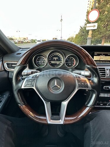Mercedes E 220 d 2014, 227,718 km - 2.2 l - Bakı