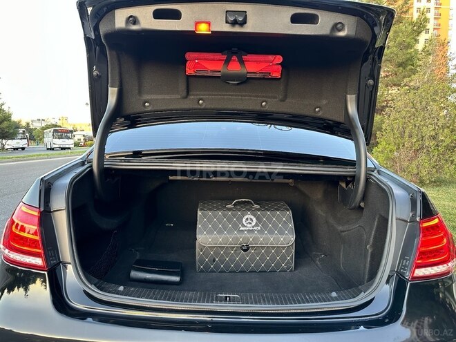Mercedes E 220 d 2014, 227,718 km - 2.2 l - Bakı