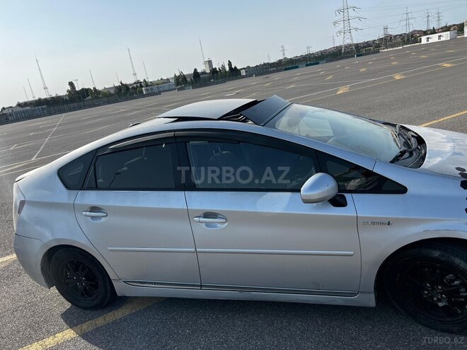 Toyota Prius 2013, 250,000 km - 1.8 l - Bakı
