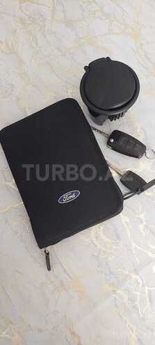Ford Focus-2