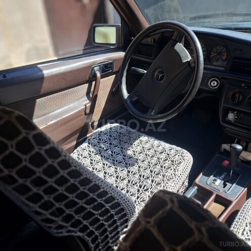 Mercedes 190 1990, 218,000 km - 2.0 l - Şəmkir