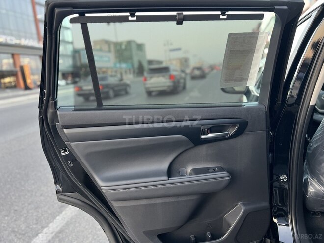 Toyota Highlander-11