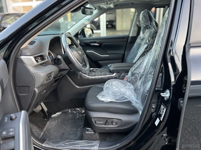 Toyota Highlander-5