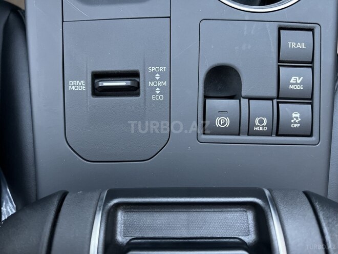 Toyota Highlander-16