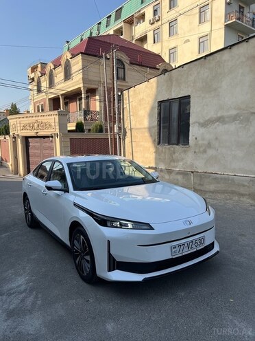 Changan Qiyuan A05 2025, 0 km - 1.5 л - Bakı