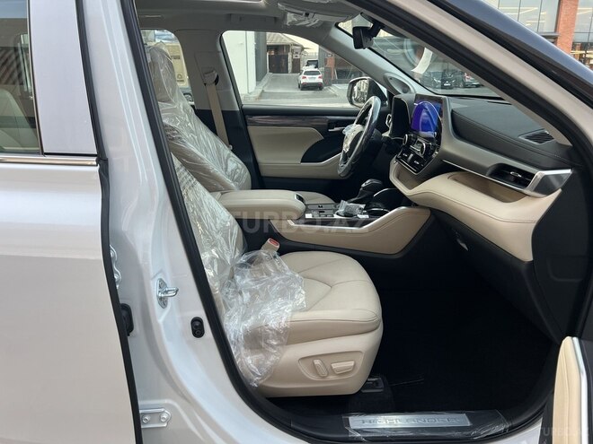 Toyota Highlander-9