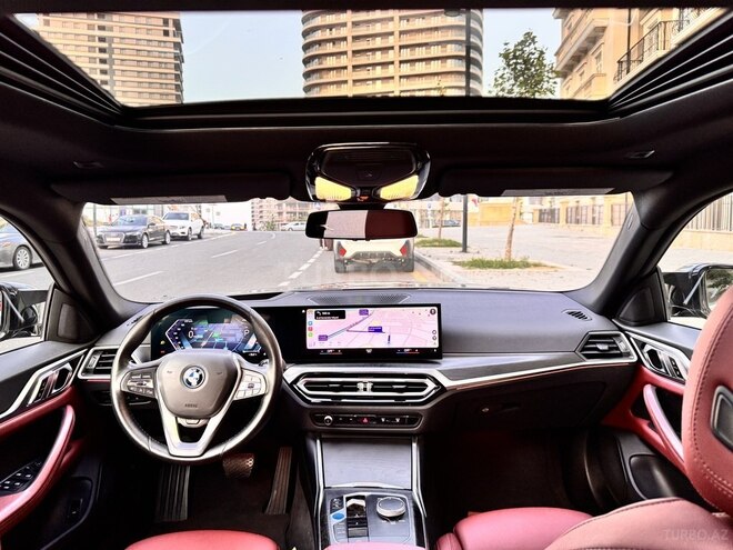 BMW i4-2