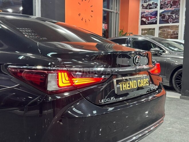 Lexus ES 250 2019, 53,000 km - 2.5 л - Xırdalan