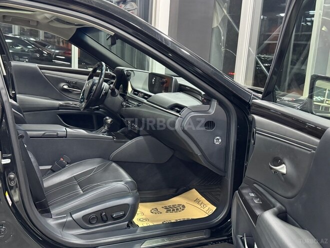 Lexus ES 250 2019, 53,000 km - 2.5 л - Xırdalan