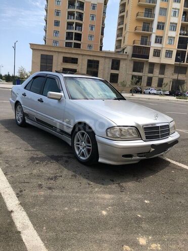 Mercedes C 200 2000, 347,800 km - 2.0 l - Bakı
