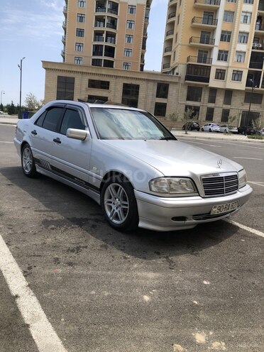 Mercedes C 200 2000, 347,800 km - 2.0 l - Bakı
