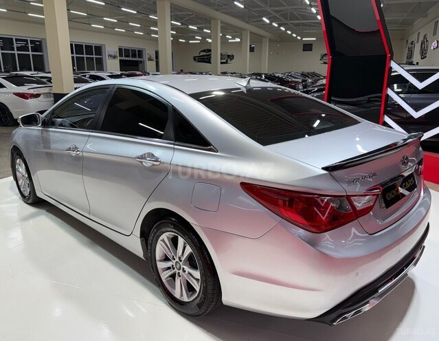 Hyundai Sonata 2010, 200,000 km - 2.0 l - Sumqayıt