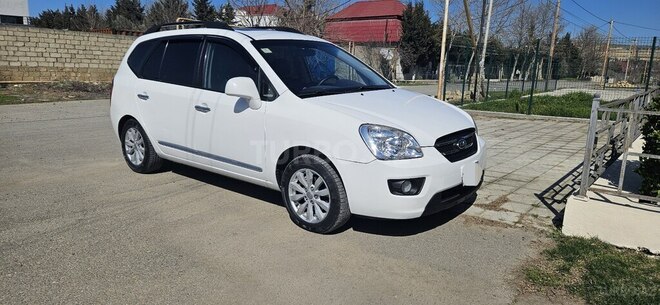Kia Carens 2010, 126,000 km - 2.0 l - Bakı