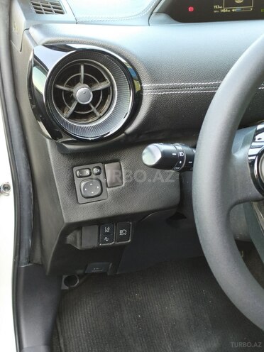Toyota Aqua 2020, 93,000 km - 1.5 l - Bakı