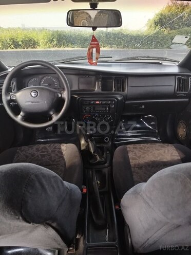 Opel Vectra 1996, 330,000 km - 1.6 l - Qəbələ